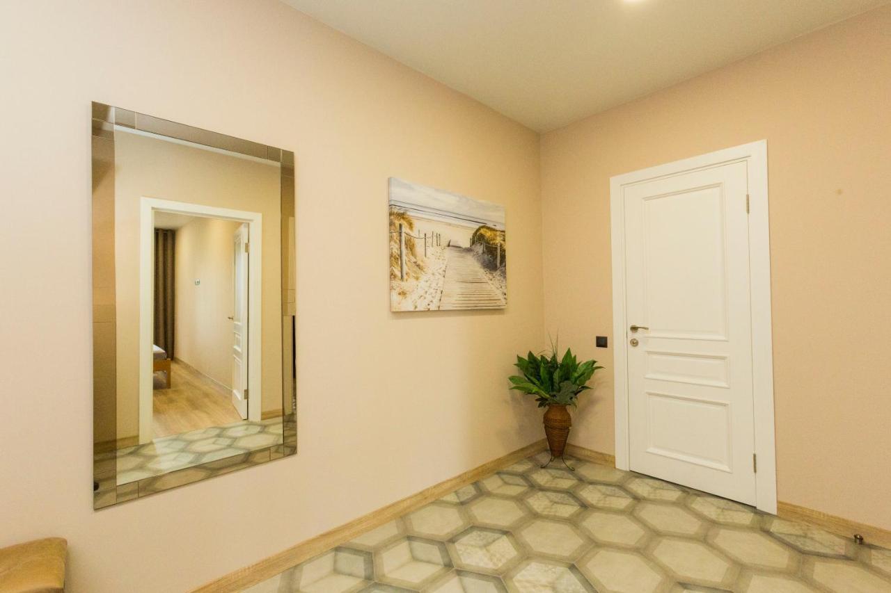 Stylish 2-Rooms Apartment Киев Экстерьер фото